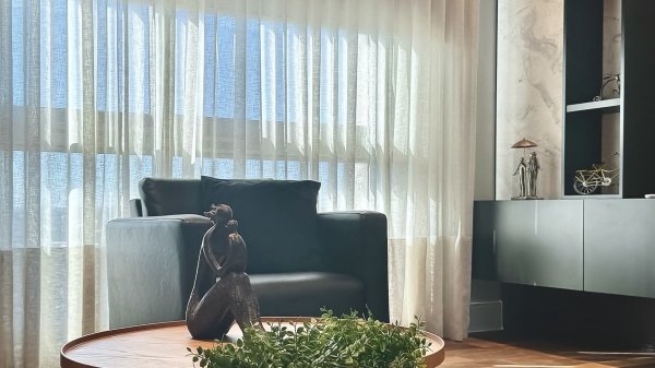 Cortinas tradicionais são tendência para o design de interiores em...