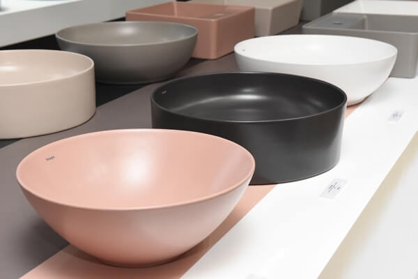 ExpoRevestir 2020: cores vivas, design biofílico e granilite como...