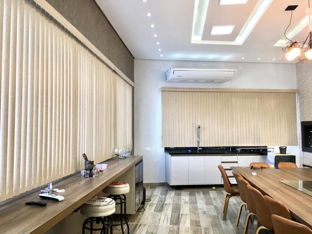 Vertical PVC. Revenda Persibox 